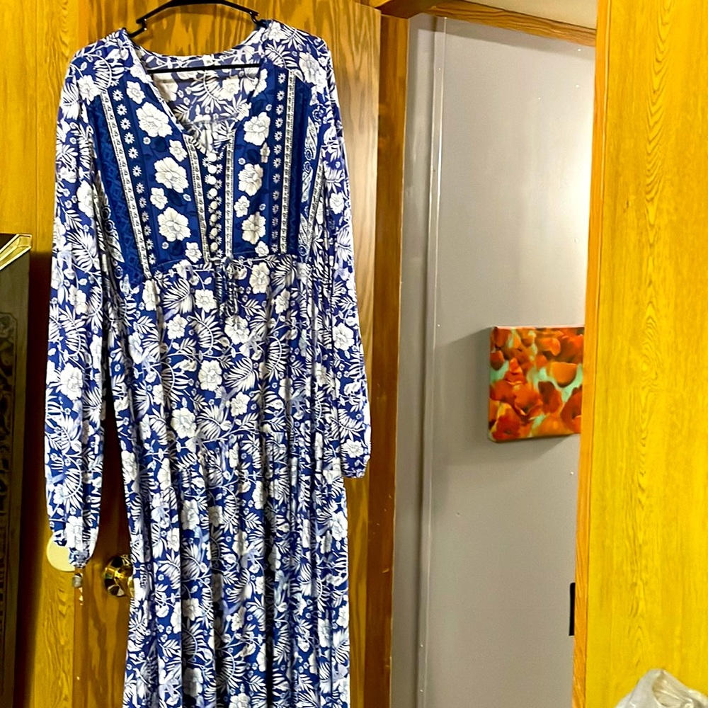 Beautiful dress for any occasion